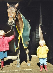 Stenderuper mit seiner jüngsten Mitbesitzerin
